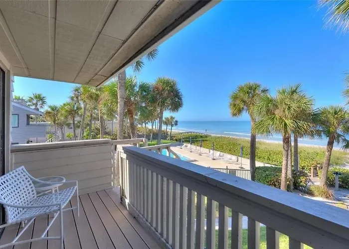 Beachfront Aldea 14