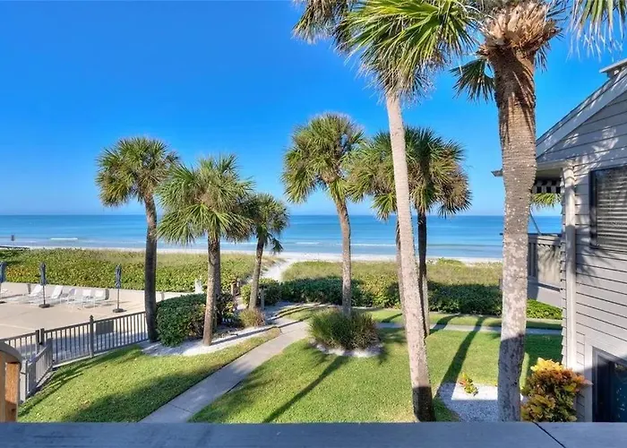 Beachfront Aldea 14