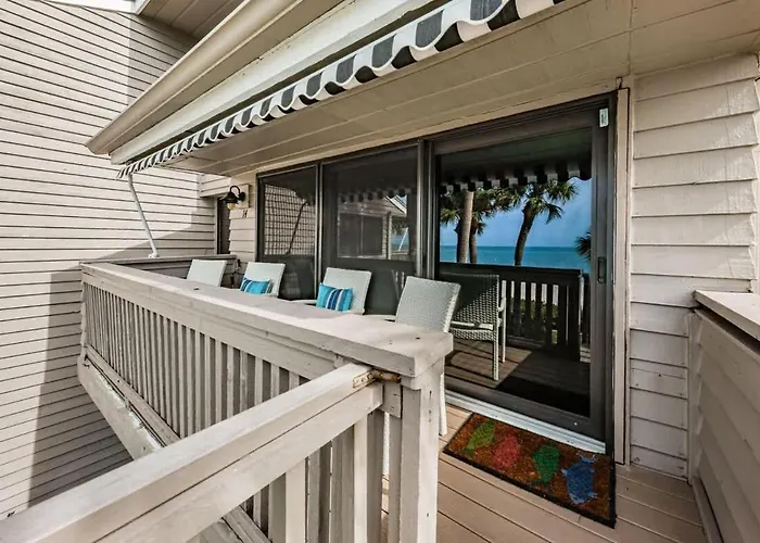 Beachfront Aldea 14 * Clearwater Beach