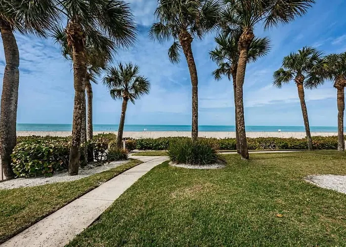 Beachfront Aldea 14
